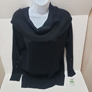 Thalia Sodi sweater